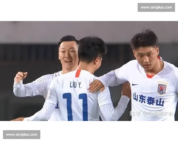 泰山压顶空欢喜，海港领跑仍稳当：中超谁真能抗住考验？