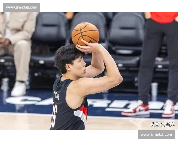 开拓者 107-114 快船 杨瀚森 4 分 20 秒砍 2 分